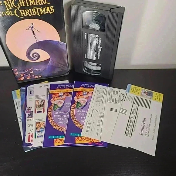 The Nightmare Before Christmas 1994 VHS Touchstone  Disney - Picture 4 of 4